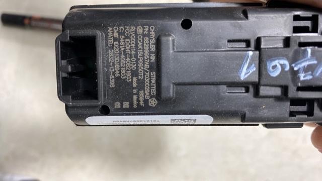 68299957AB CHRYSLER Кнопка старт-стоп купить в Днепр