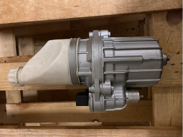 Насос гидроусилителя руля 7076080 SASIC