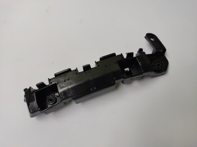 Направляющая переднего бампера, левая 71198T7AJ00 MARKET (OEM)