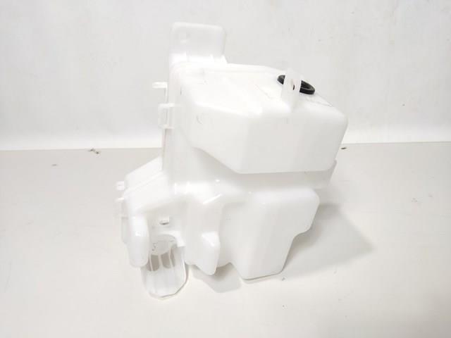 Бачок стеклоомывателя 8260A395 MITSUBISHI