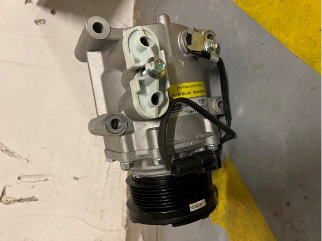 Компрессор кондиционера 89071 NISSENS