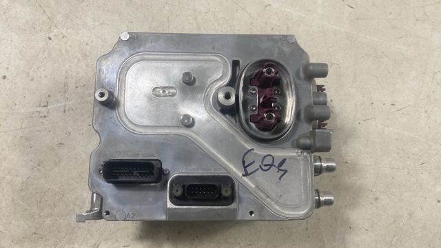 Модуль управления (ЭБУ) заряда основной батареи A0009005438 MERCEDES