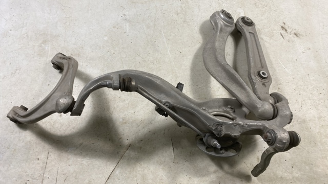 2973332800 MERCEDES купить в Днепр