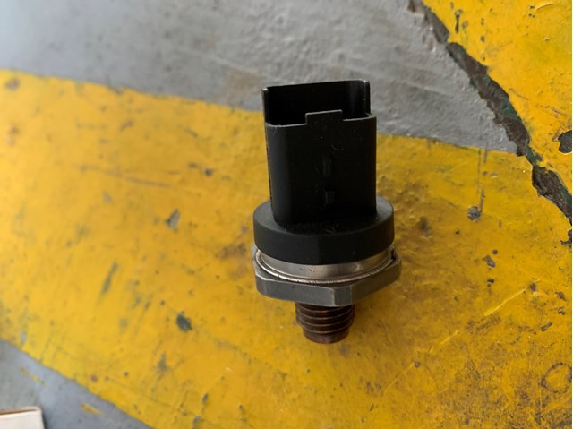 Датчик давления топлива FT80066 FAST