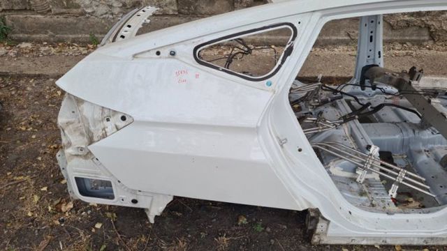 Крыло правое заднее 04636TRTA00ZZ HONDA