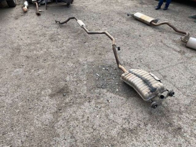 Выхлопная труба 20970644 GM