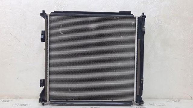 Радиатор охлаждения двигателя 25310L0000 HYUNDAI