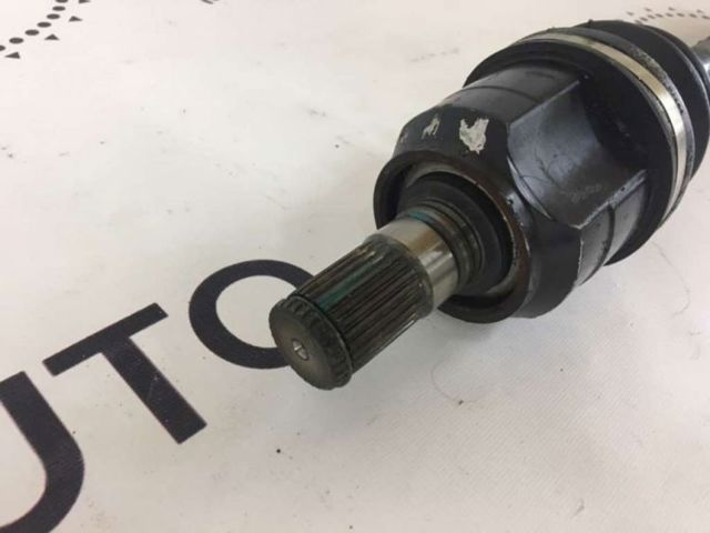 Полуось передняя левая 495004R200 HYUNDAI