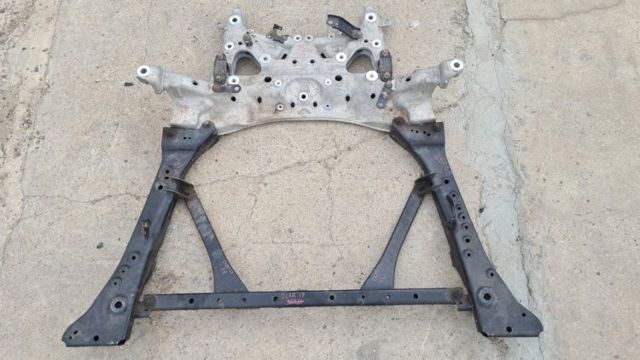 Подрамник передней подвески 50200TRWA00 HONDA
