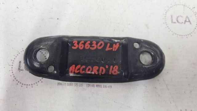 Кронштейн крепления переднего стабилизатора 51308TBAA00 HONDA