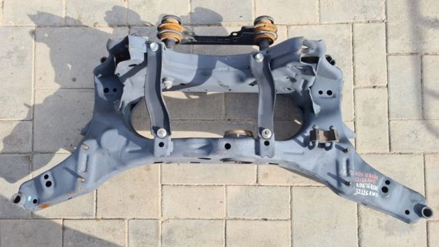 Подрамник задний 554004BF0D NISSAN