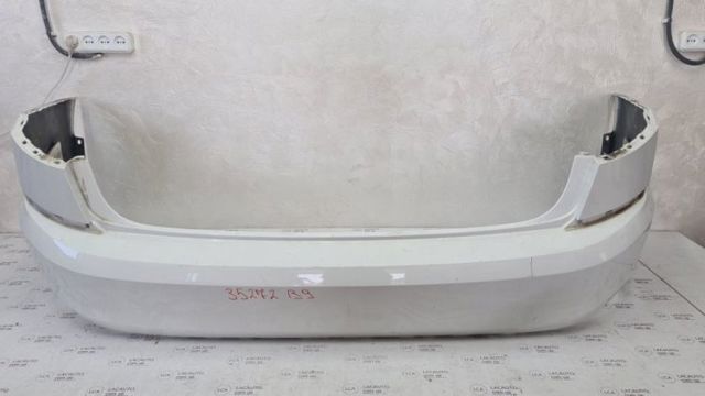 Задний бампер 561807421LGRU VAG