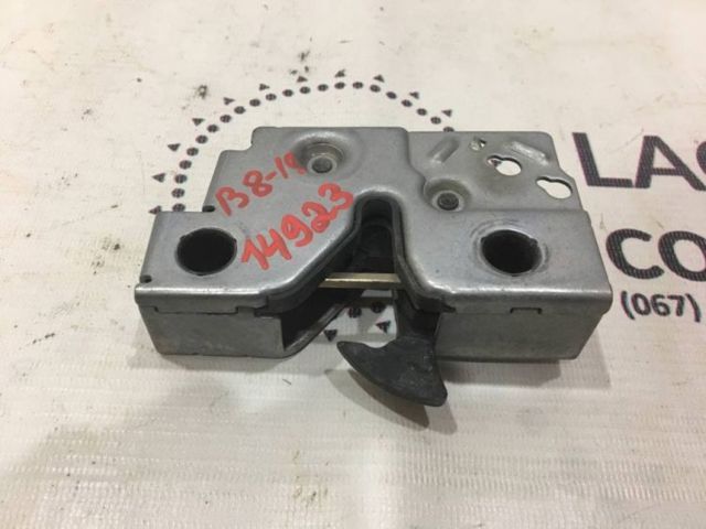 Замок крышки капота 5U0823509N VAG