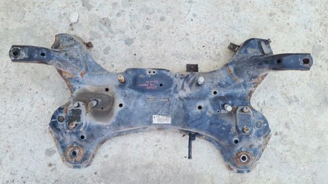 Балка передней подвески 62405A7500 HYUNDAI