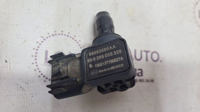 Клапан вакуумного усилителя тормозов 68053595AA CHRYSLER
