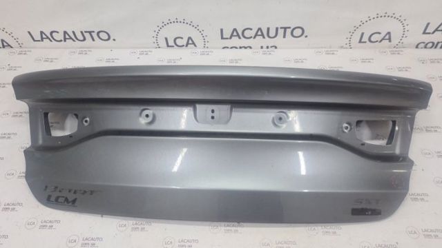 Крышка багажника 68081664AC CHRYSLER