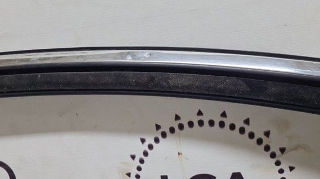 Пассажирская передняя дверь 68248176AC CHRYSLER