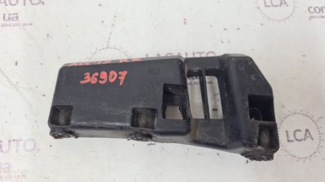 Крепление бамера правое 71592TVAA00 HONDA