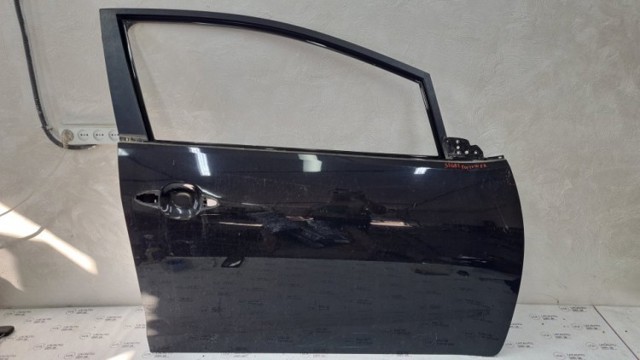 Пассажирская передняя дверь 76004A7000 HYUNDAI