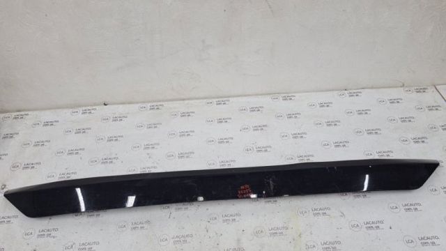 Накладка багажника (двери 3/5-й задней) 7681242900 TOYOTA