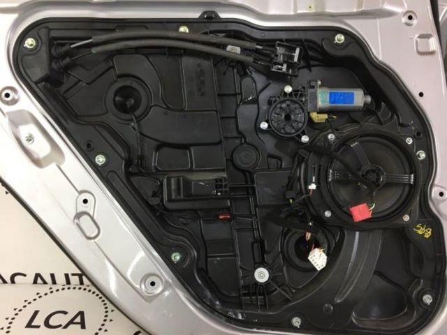 Стеклоподъемник левой задней двери 834713S001 HYUNDAI