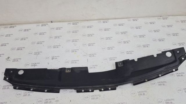 Накладка диффузора радиатора верхняя 863521R000 HYUNDAI