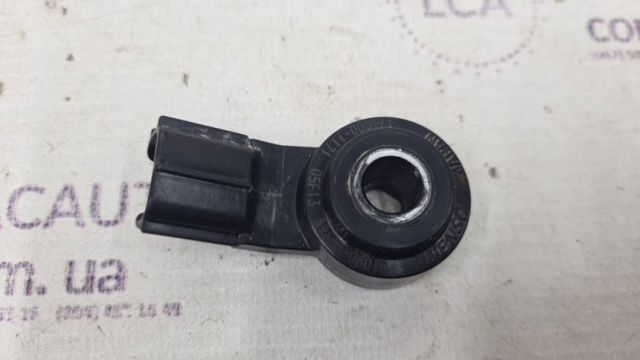 Датчик детонации 8961506010 TOYOTA