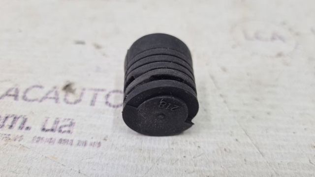 Буфер/отбойник капота 9054115111 TOYOTA