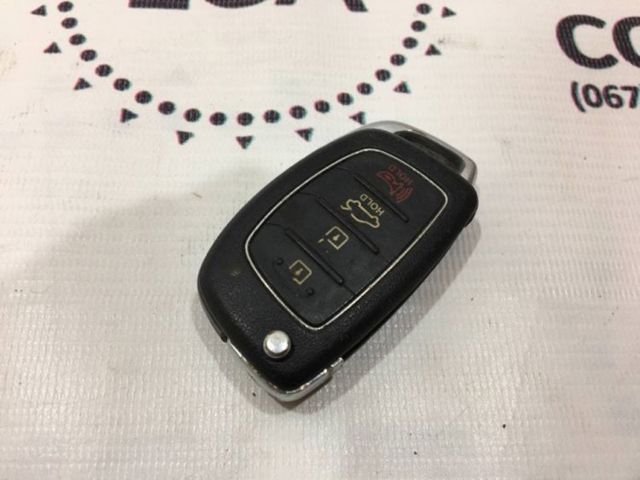 Брелок управления сигнализацией 95440C1001 HYUNDAI