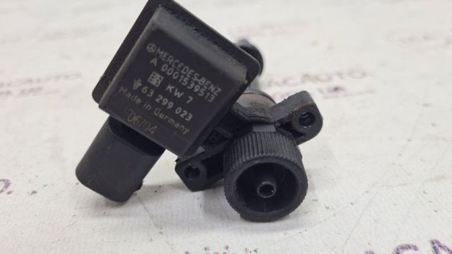 Датчик уровня воды топливного фильтра A0001539513 MERCEDES