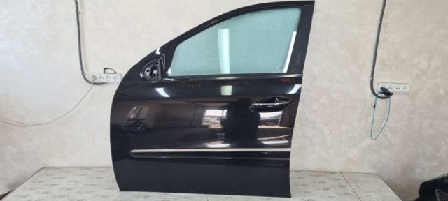 Водительская дверь Mercedes GL