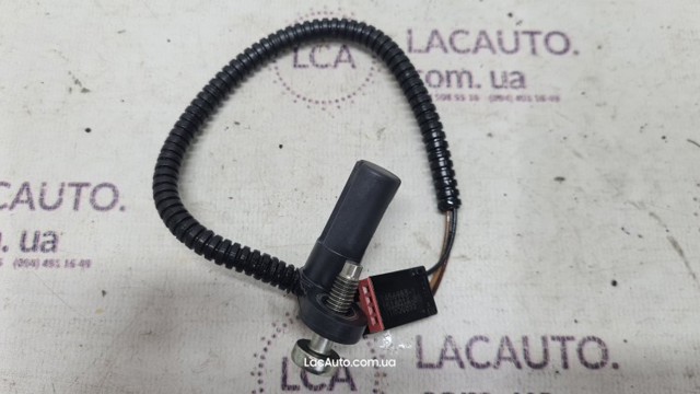 Датчик скорости CC3Z7H103B FORD