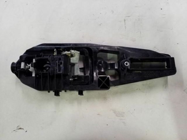 Держатель наружной ручки двери, передней левой ES7Z5426685T FORD