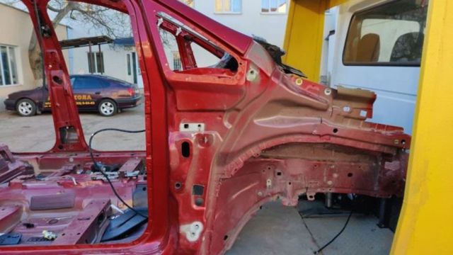 Четверть передняя левая FV6Z16055A FORD