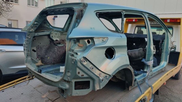 GJ5Z7827840A FORD Крыло заднее правое купить в Винница