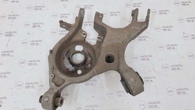 Рычаг задней подвески нижний, левый GS7Z5500F FORD
