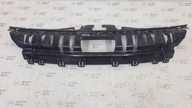 Решетка бампера переднего внутренняя часть LJ6Z17C897AA FORD