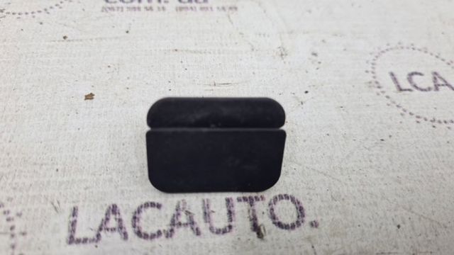 Пистон (клип) утеплителя капота W709688S300 FORD