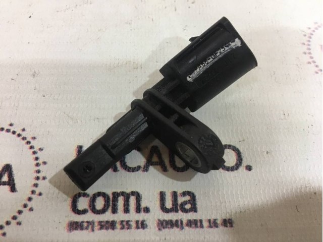 WHT003856 Датчик АБС (ABS) передний правый купить Чернигов