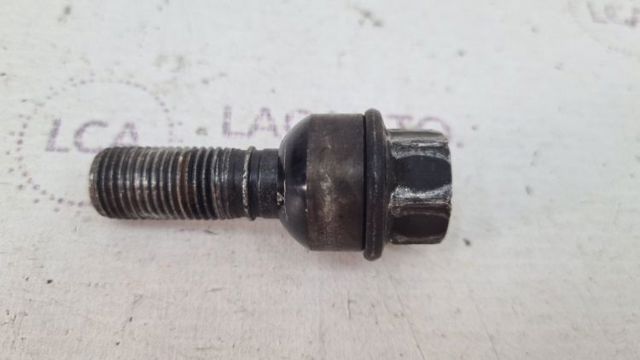 Болт колеса WHT004676A PORSCHE