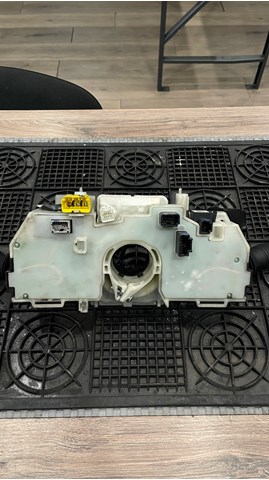 RENAULT 255670037R в наличии Одесса