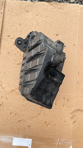  Корпус воздушного фильтра 8200947663 RENAULT