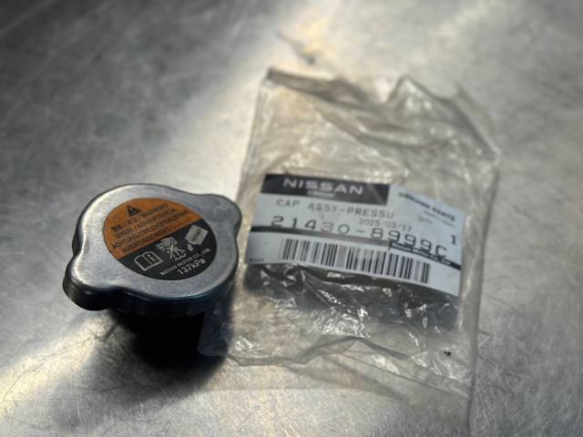NISSAN 214308999C Крышка (пробка) радиатора в наличии Тернополь