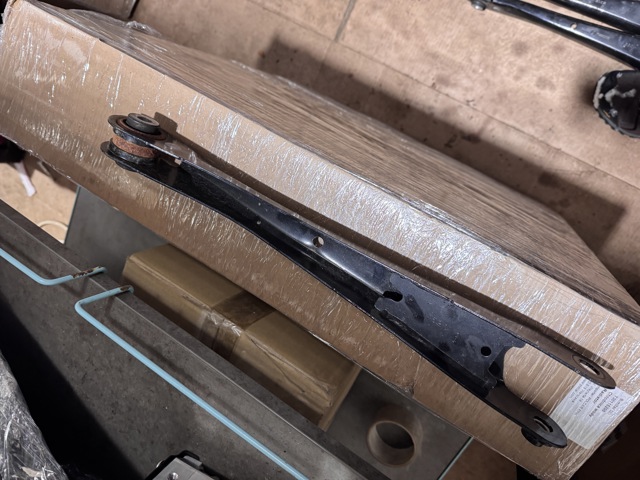 KBB62845XA MAZDA Тяга поперечная задней подвески купить в Николаев