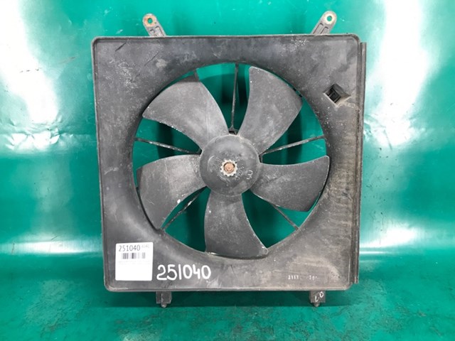 Диффузор вентилятора основного радиатора honda crv 02-06 19015-PNL-G01