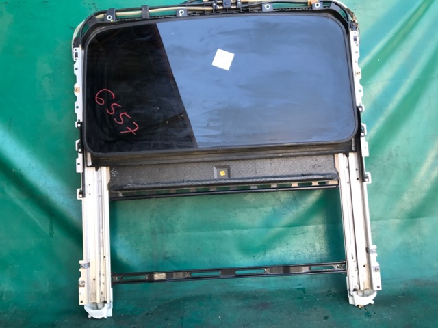 Стекло крыши 63201AA030 TOYOTA