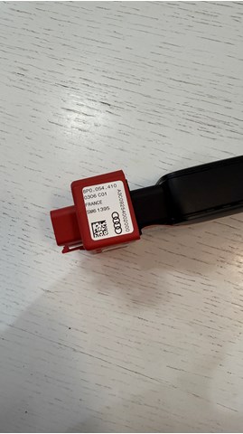 VAG 8P0054410 в наличии Запорожье