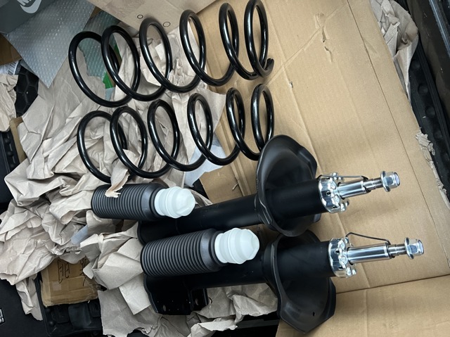 Пружина подвески 20380SA060 SUBARU