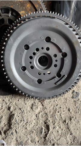 Маховик с зубчатым ободом 2S716477FE FORD