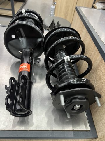 339281 KAYABA Амортизатор передний правый купить в Тернополь
